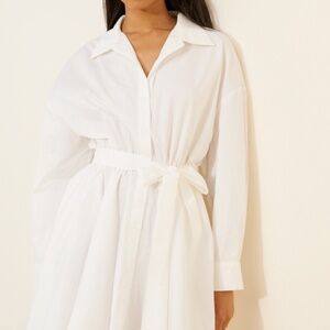 BaeVely White Button-Up Shirt Dress - L